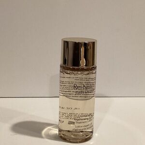 Estée Lauder Re-Nutrive Ultimate Lift Regenerating Youth Treatment Lotion Travel